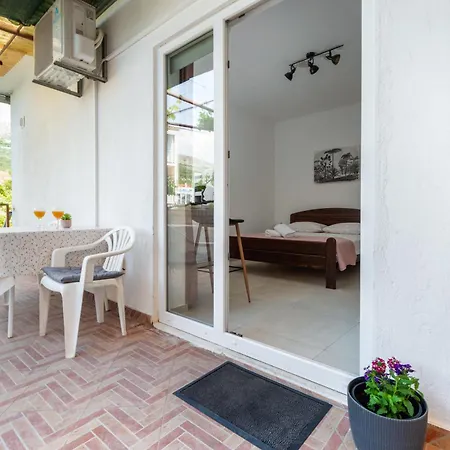 Apartmani Stanka Podstrana Exterior photo
